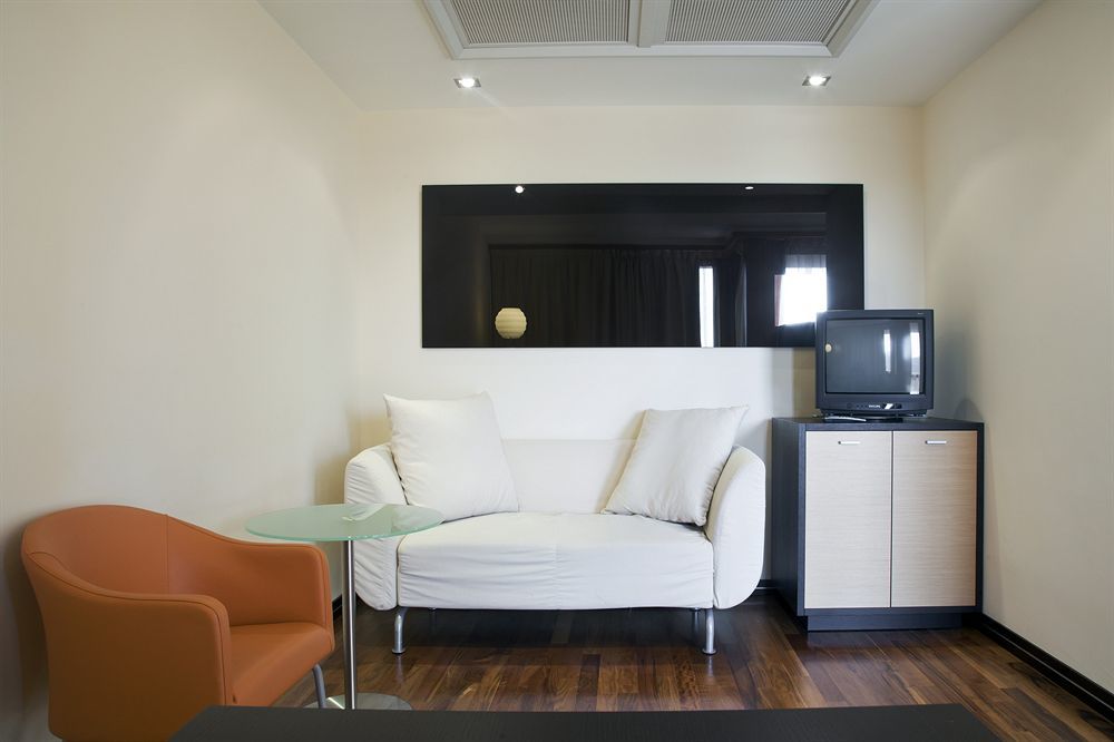 Nh Milano 2 Residence Segrate Εξωτερικό φωτογραφία